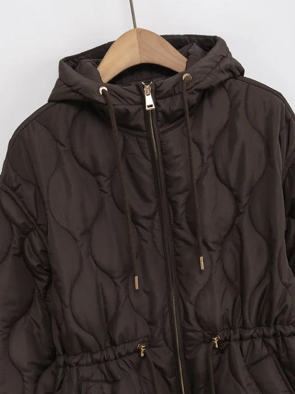 Women's quilted jacket with hood – fashionable transitional jacket for autumn and winter
