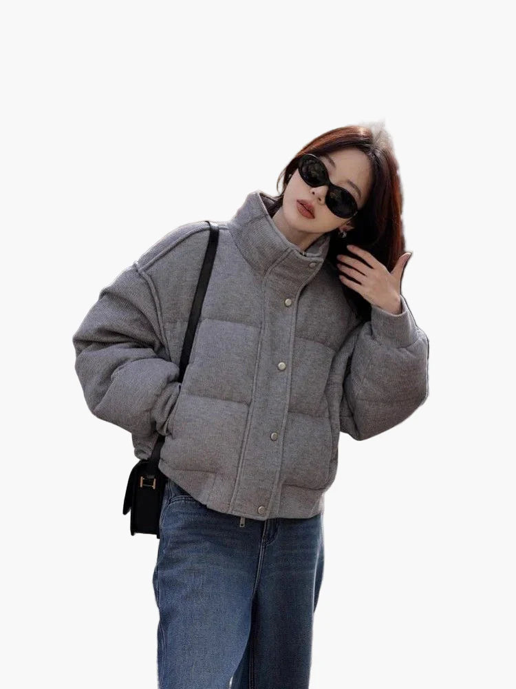 Women's transitional jacket in modern street style – ideal for everyday and leisure use