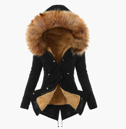 Women's winter coat with hood and faux fur – fashionable parka for cold days