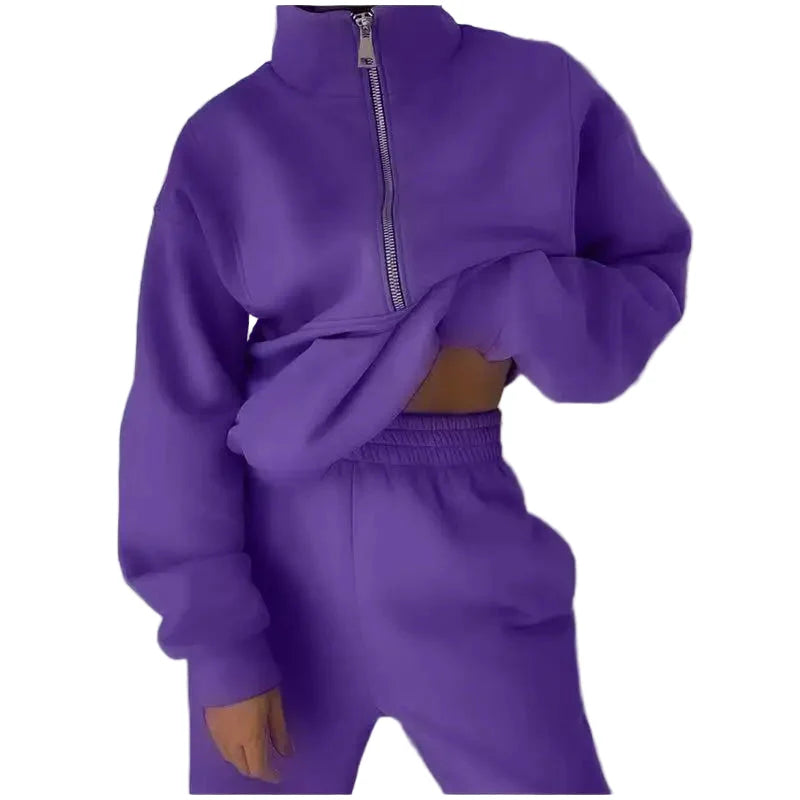 Women's tracksuit set with stand-up collar and zipper – fashionable casual suit for sports & everyday use