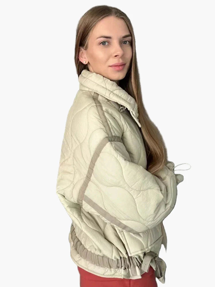 Women's quilted jacket in modern casual look for everyday and leisure