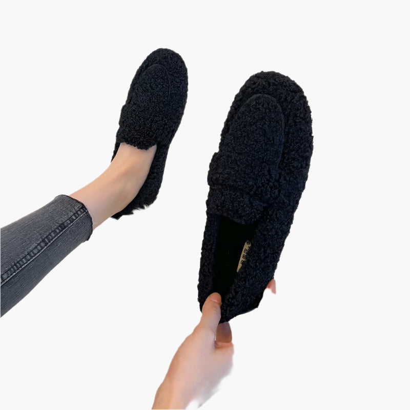 Damen Hausschuhe im Plüsch-Look – Bequeme und stilvolle Slipper für Zuhause