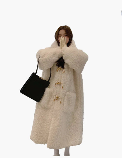 Damen Winter Oversize Plüschmantel mit Kapuze und Knebelverschluss – Trendiger Streetstyle für kalte Tage