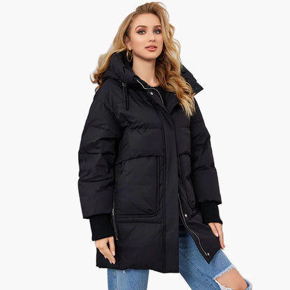 Women's winter quilted jacket with hood – Casual warm outdoor jacket for everyday and leisure use