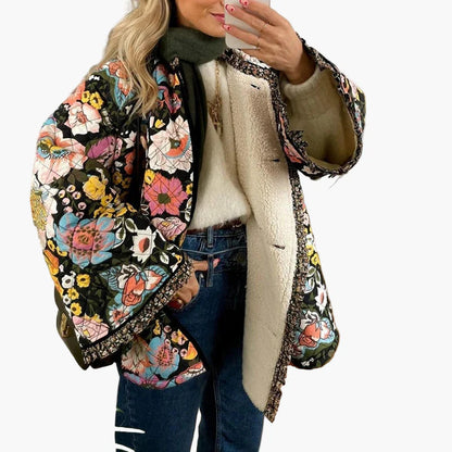 Damen Boho Steppjacke mit Blumenmuster – Lässiger Frühlings- und Sommerlook