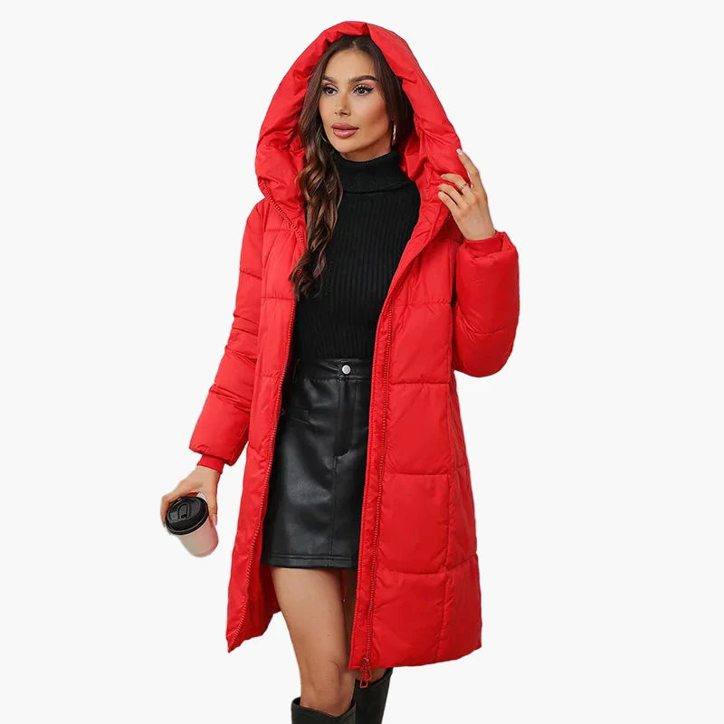 Women's winter quilted coat with hood – fashionable outdoor parka for cold days