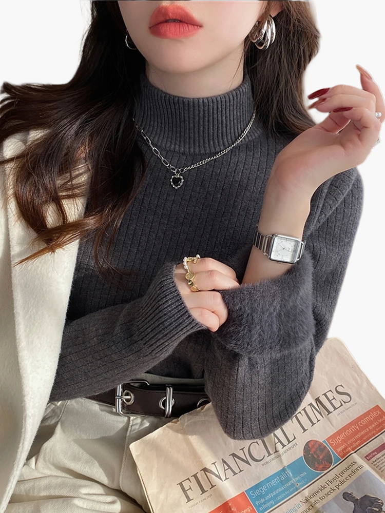 Women's Turtleneck Sweater Slim Fit – Fashionable Casual Look