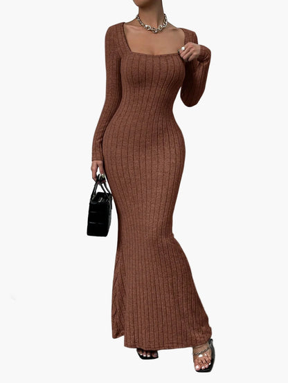 Women's maxi dress with ribbed texture and long sleeve – Elegant, figure-hugging evening dress for stylish occasions