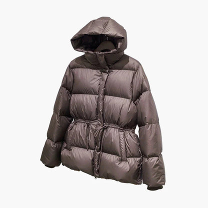 Women's winter quilted jacket with hood – fashionable outdoor jacket for cold days