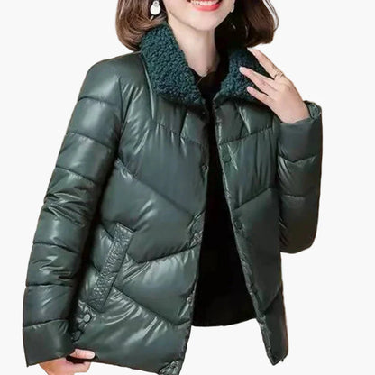 Women's winter quilted jacket with fashionable collar – elegant outdoor jacket for cold days