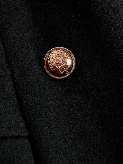 Damen Gothic Mantel mit Kapuze und Knopfdetails – Eleganter Wintermantel für Alltag und Cosplay