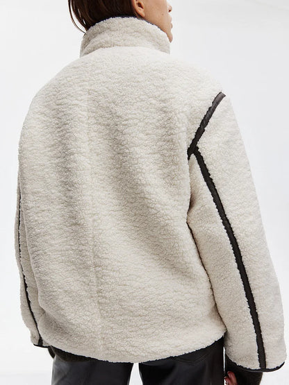 Women's Oversize Teddy Jacket with Contrast Details – Trendy Street Style for Autumn and Winter