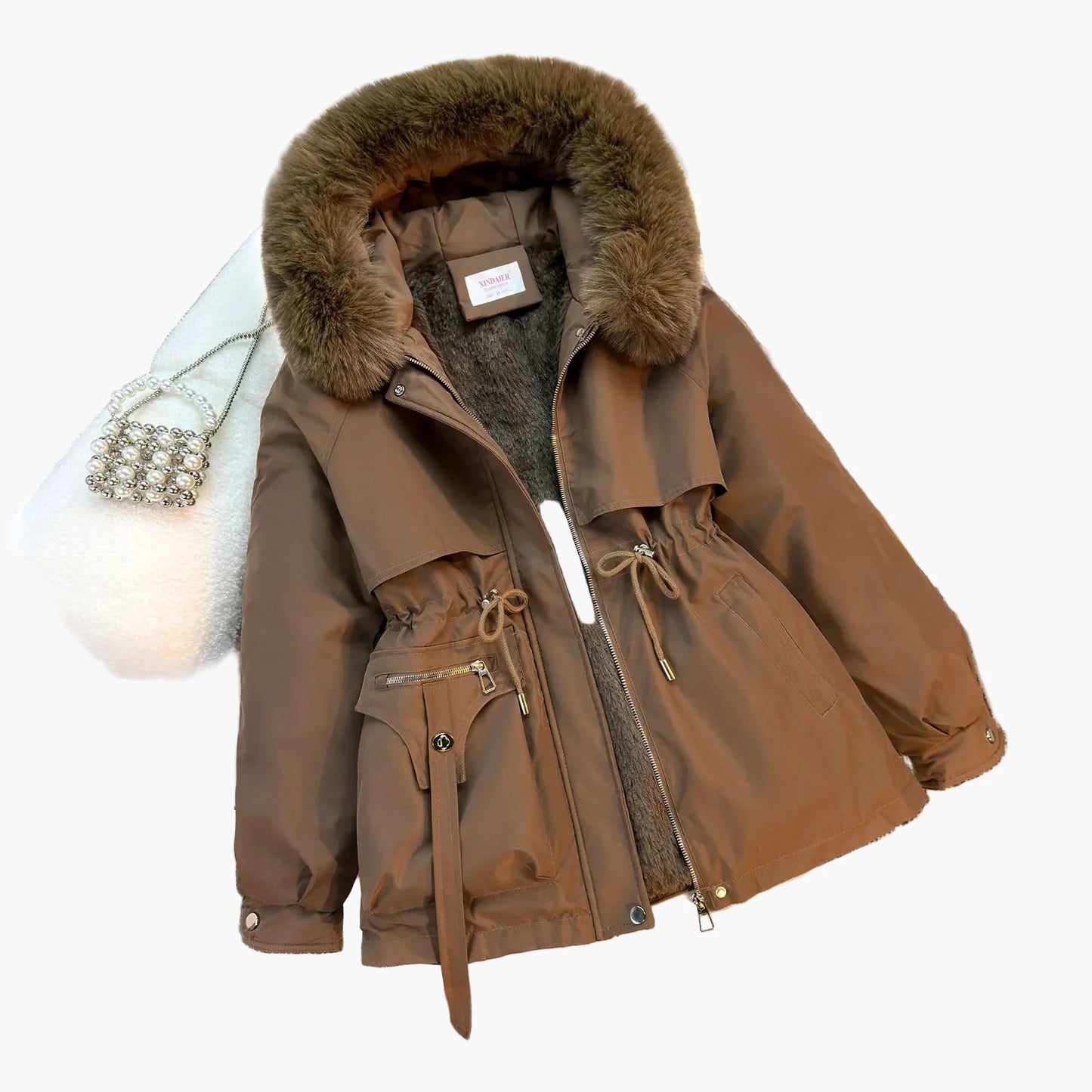Women's winter jacket with hood and detachable faux fur collar – fashionable outdoor parka for cold days
