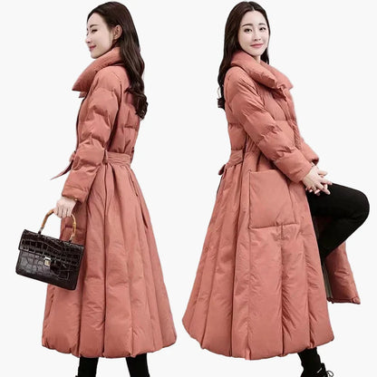Women's Quilted Coat Winter Long Elegant Warm with Belt – Fashionable Outdoor Coat for Everyday and Leisure