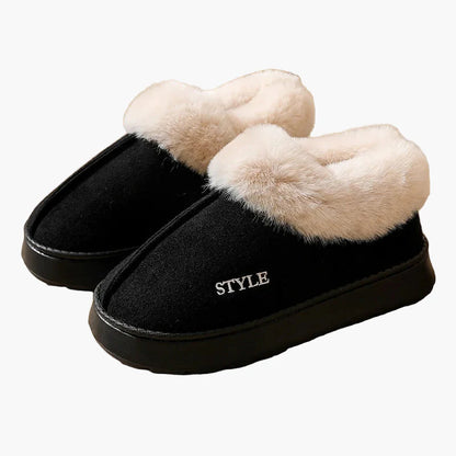 Women's winter slippers with fur collar and non-slip sole – stylish and warm slippers for home