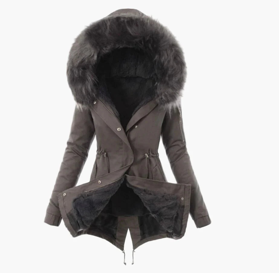 Women's winter coat with hood and faux fur – fashionable parka for cold days