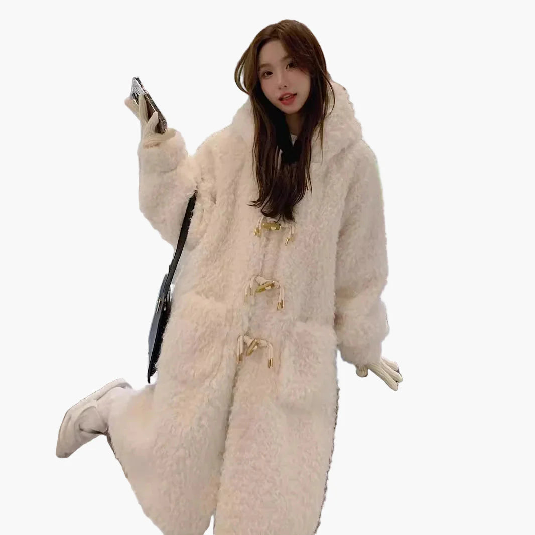 Damen Winter Oversize Plüschmantel mit Kapuze und Knebelverschluss – Trendiger Streetstyle für kalte Tage