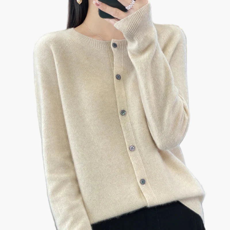 Women's knitted cardigan – Classic cardigan in elegant style for everyday and office use