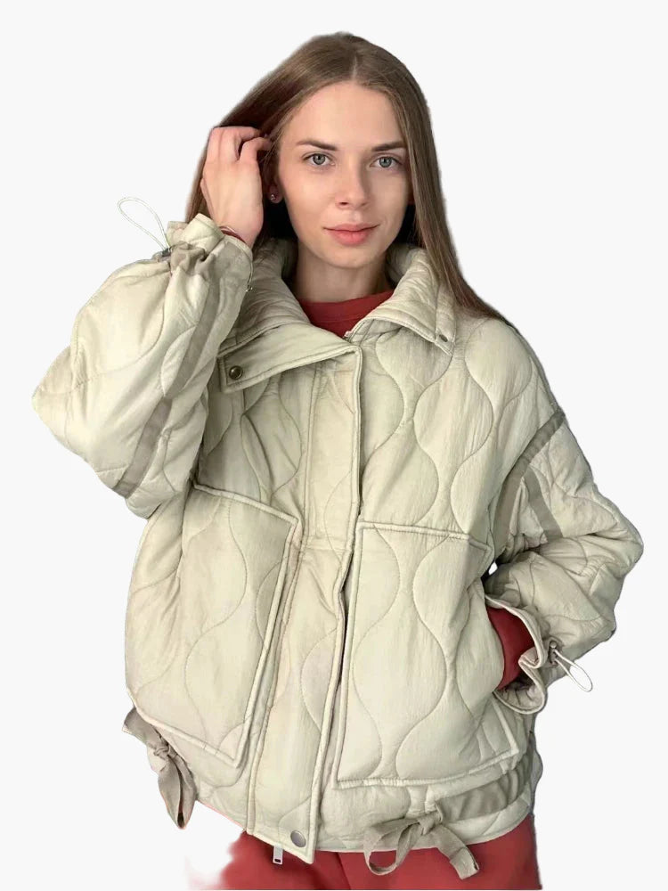 Women's quilted jacket in modern casual look for everyday and leisure