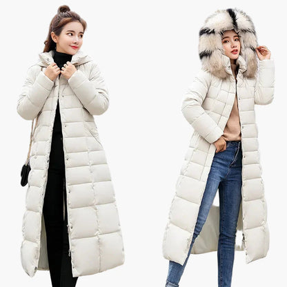 Women's winter quilted coat with hood and fur collar – elegant long parka for everyday & outdoor