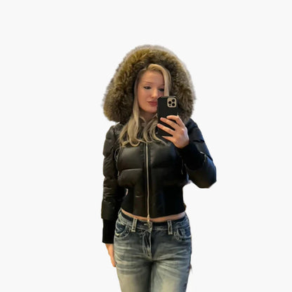 Women's winter quilted jacket with hood, fashionable, warm and versatile for leisure and everyday use