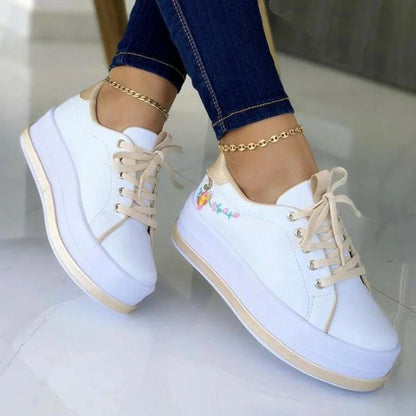 Ruby – Blumenstickerei Plateau-Sneaker für Damen