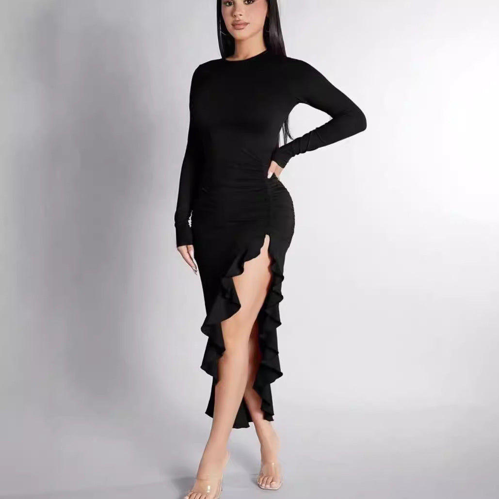 Ruth – Slim Fit Langarm Kleid mit Rüschen und Schlitz