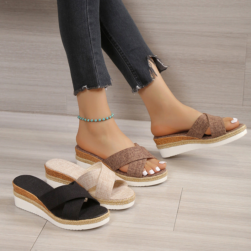 Joanne – Sommerliche Damen Sandalen mit Hanf Wedge und Plattform