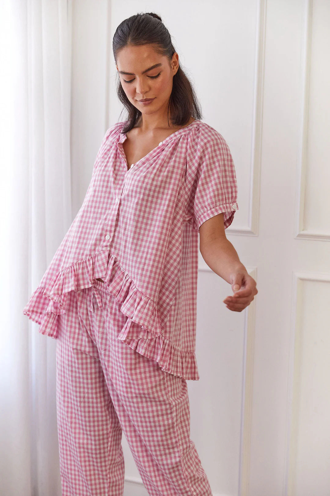 Kathryn – Bequemer und lässiger Rüschenshirt-Hosenanzug