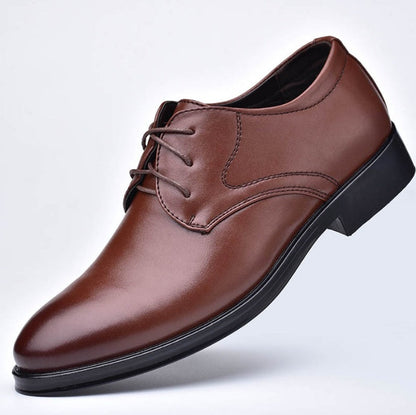 Vincent – Schwarze Herrenschuhe mit Spitzem Zeh