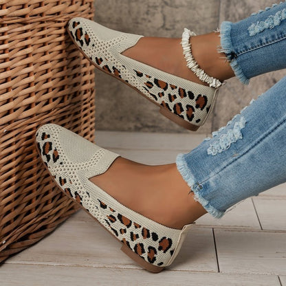 Judith – Flache Damenpumps aus veganem Leder mit quadratischer Zehenpartie