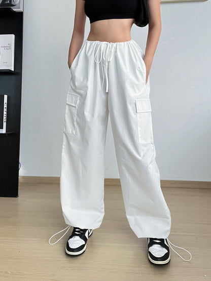 Adele – Weit geschnittene Damen-Cargohose mit hoher Taille