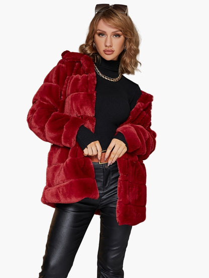 Women's winter coat in modern street style – trendy oversized look for autumn and winter