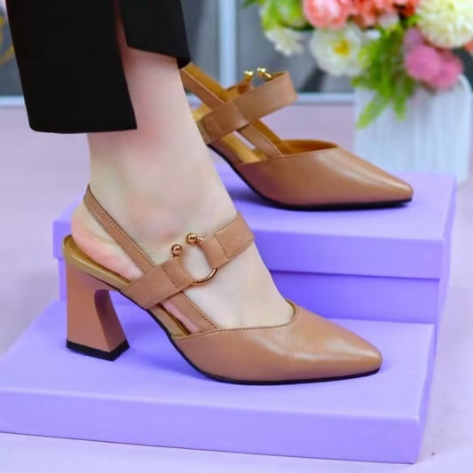 Sophie – Geschlossene High-Heels aus veganem Leder mit Chunky-Absatz