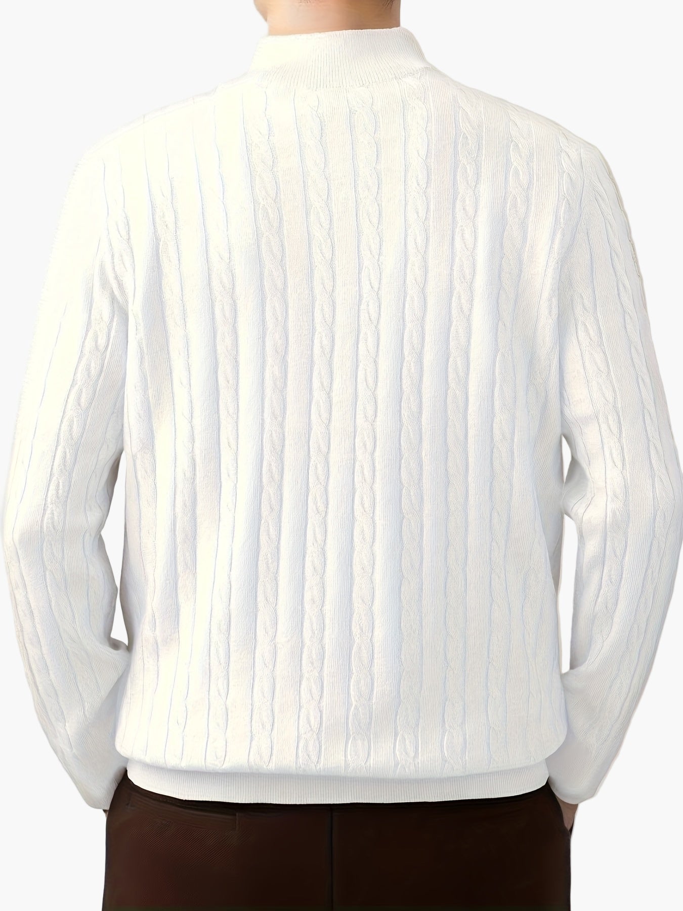 Men's knitted sweater with zipper and modern design – ideal for leisure and office