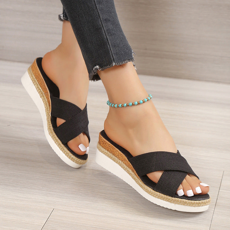 Joanne – Sommerliche Damen Sandalen mit Hanf Wedge und Plattform