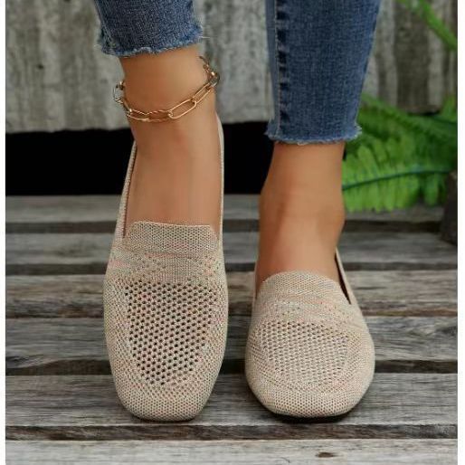 Judith – Flache Damenpumps aus veganem Leder mit quadratischer Zehenpartie