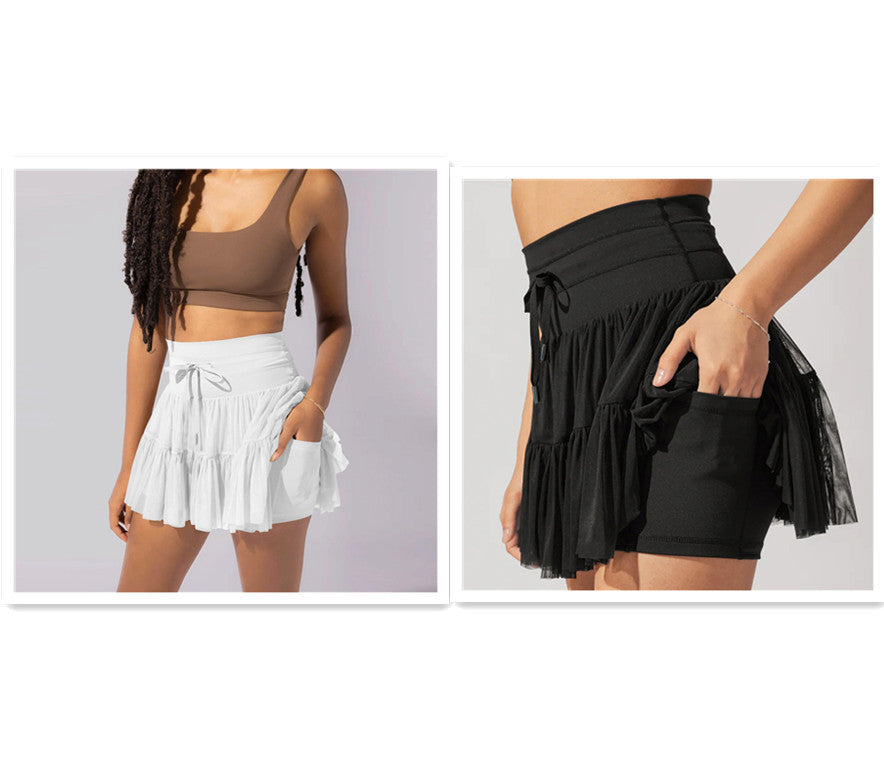 Sophia – Faltenrock mit Schnürung und Sicherheits-Shorts