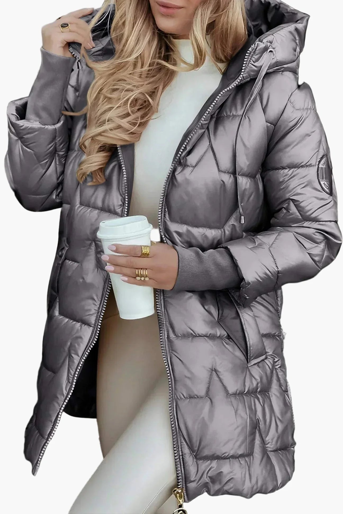 Women's quilted jacket with hood – Elegant autumn and winter coat for everyday and leisure use