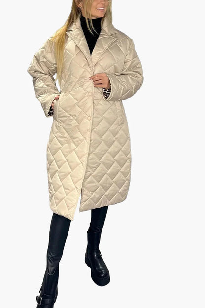 Women's quilted coat with reversible function – Elegant winter coat with leopard print and modern cut for everyday and leisure use
