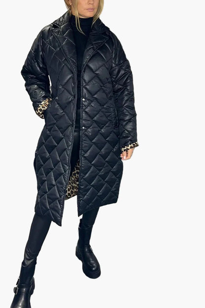 Women's quilted coat with reversible function – Elegant winter coat with leopard print and modern cut for everyday and leisure use