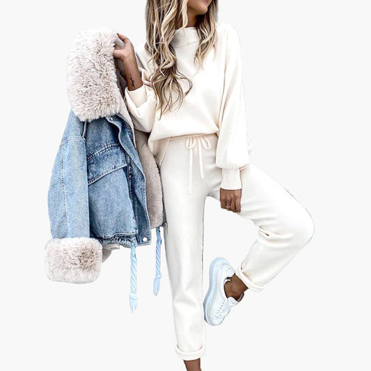 Damen Loungewear Set – Zweiteiliges Freizeit Outfit mit Rollkragen und Jogginghose, Komfort-Look für Zuhause oder unterwegs
