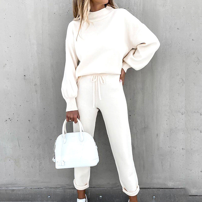 Damen Loungewear Set – Zweiteiliges Freizeit Outfit mit Rollkragen und Jogginghose, Komfort-Look für Zuhause oder unterwegs